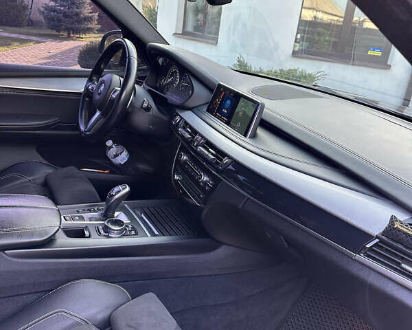 Черный БМВ Х5, объемом двигателя 2.99 л и пробегом 172 тыс. км за 40000 $, фото 6 на Automoto.ua