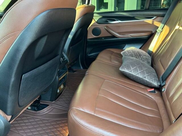 БМВ Х5 2014 в Кривом Роге на Automoto.ua Черный БМВ Х5, объемом двигателя 3 л и пробегом 415 тыс. км за 32000 $, фото 11 на Automoto.ua