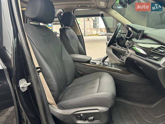 Чорний БМВ Х5, об'ємом двигуна 2.98 л та пробігом 230 тис. км за 21999 $, фото 31 на Automoto.ua