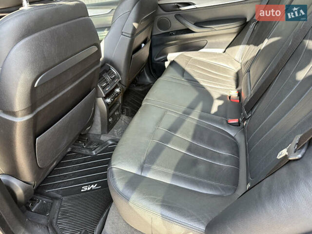 БМВ Х5 2014 у Дніпро (Дніпропетровську) на Automoto.ua Чорний БМВ Х5, об'ємом двигуна 2.99 л та пробігом 195 тис. км за 28800 $, фото 18 на Automoto.ua