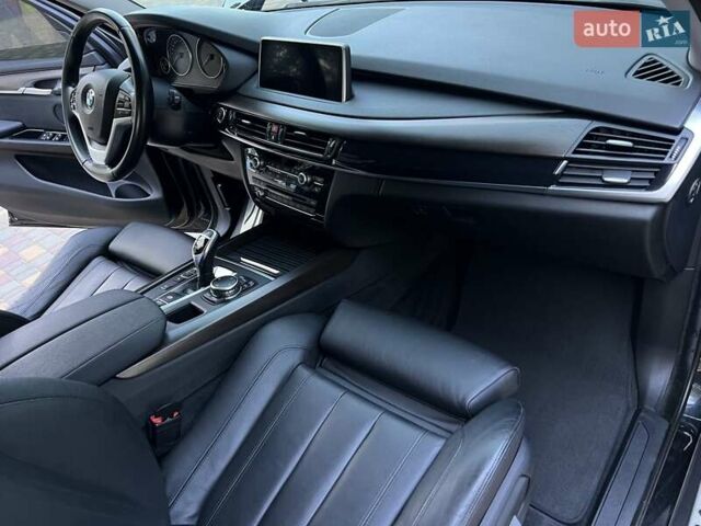 Черный БМВ Х5, объемом двигателя 2.99 л и пробегом 220 тыс. км за 29950 $, фото 32 на Automoto.ua