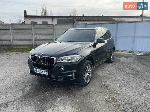 Чорний БМВ Х5, об'ємом двигуна 3 л та пробігом 203 тис. км за 28700 $, фото 2 на Automoto.ua