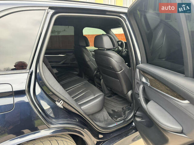 Чорний БМВ Х5, об'ємом двигуна 2.99 л та пробігом 159 тис. км за 33000 $, фото 20 на Automoto.ua