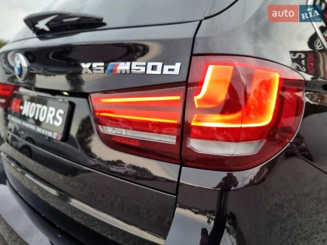 Черный БМВ Х5, объемом двигателя 3 л и пробегом 258 тыс. км за 34700 $, фото 5 на Automoto.ua