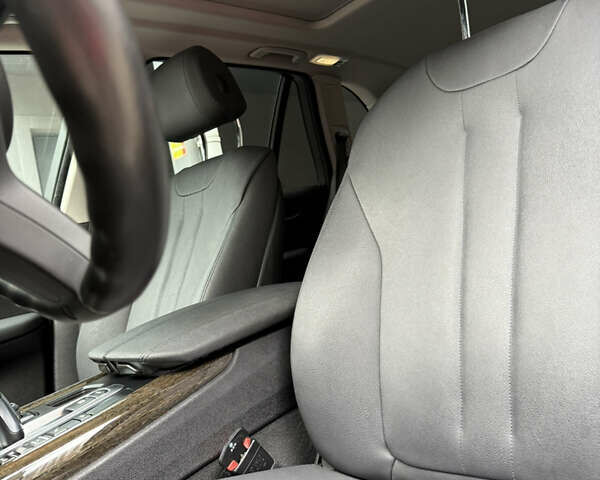 Чорний БМВ Х5, об'ємом двигуна 3 л та пробігом 164 тис. км за 21998 $, фото 27 на Automoto.ua