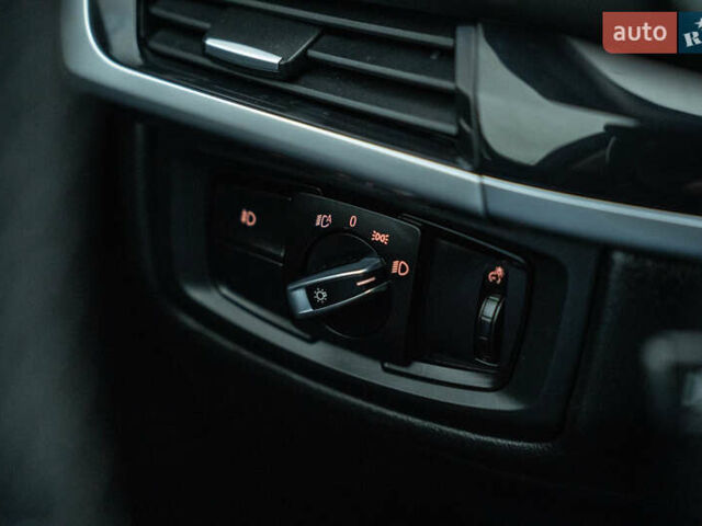 Чорний БМВ Х5, об'ємом двигуна 2.98 л та пробігом 220 тис. км за 22900 $, фото 18 на Automoto.ua