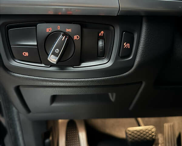 Черный БМВ Х5, объемом двигателя 3 л и пробегом 141 тыс. км за 41000 $, фото 9 на Automoto.ua