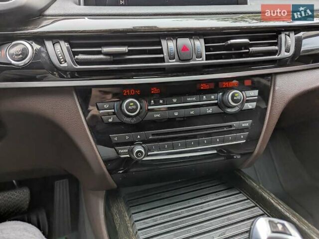 Черный БМВ Х5, объемом двигателя 3 л и пробегом 314 тыс. км за 16700 $, фото 27 на Automoto.ua