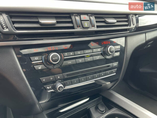 Черный БМВ Х5, объемом двигателя 2 л и пробегом 204 тыс. км за 26900 $, фото 47 на Automoto.ua