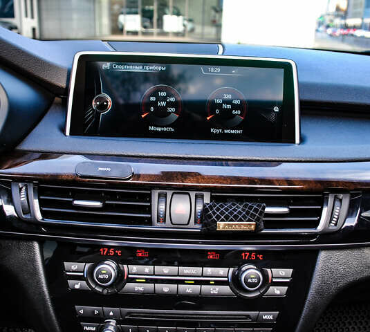 Черный БМВ Х5, объемом двигателя 2.99 л и пробегом 300 тыс. км за 28000 $, фото 7 на Automoto.ua