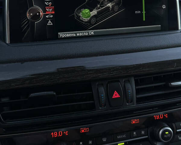 Чорний БМВ Х5, об'ємом двигуна 2.98 л та пробігом 172 тис. км за 20500 $, фото 15 на Automoto.ua