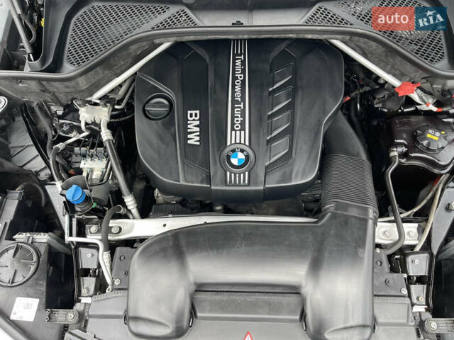 Черный БМВ Х5, объемом двигателя 2 л и пробегом 204 тыс. км за 26900 $, фото 51 на Automoto.ua