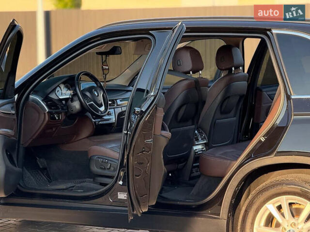 Чорний БМВ Х5, об'ємом двигуна 2.98 л та пробігом 210 тис. км за 22999 $, фото 7 на Automoto.ua