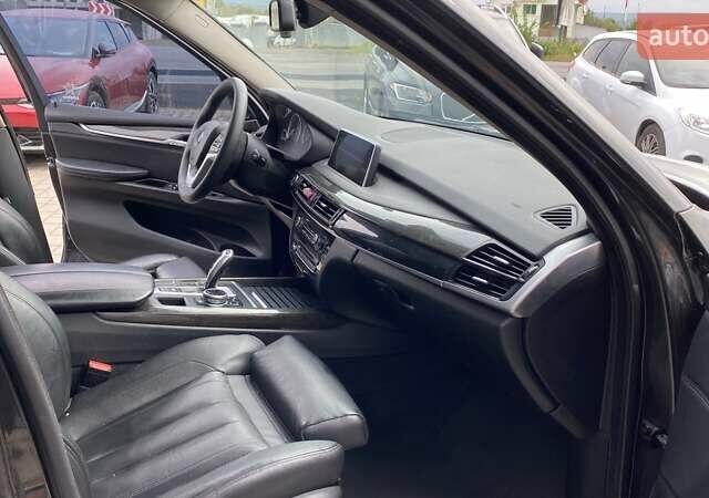 Черный БМВ Х5, объемом двигателя 2.98 л и пробегом 194 тыс. км за 18000 $, фото 22 на Automoto.ua