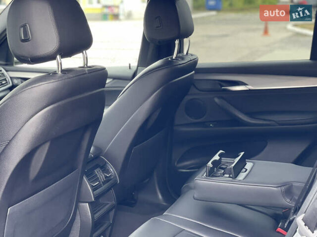 Черный БМВ Х5, объемом двигателя 2 л и пробегом 204 тыс. км за 26900 $, фото 27 на Automoto.ua