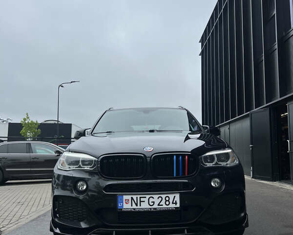 Черный БМВ Х5, объемом двигателя 2 л и пробегом 330 тыс. км за 31500 $, фото 9 на Automoto.ua