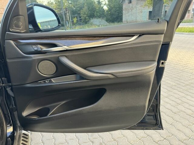 Чорний БМВ Х5, об'ємом двигуна 3 л та пробігом 283 тис. км за 27500 $, фото 21 на Automoto.ua