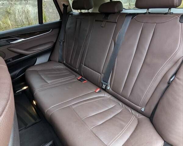 Черный БМВ Х5, объемом двигателя 3 л и пробегом 314 тыс. км за 16700 $, фото 23 на Automoto.ua