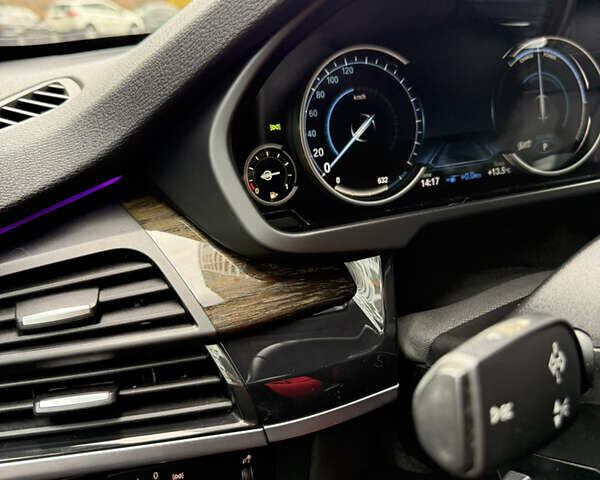 Чорний БМВ Х5, об'ємом двигуна 3 л та пробігом 164 тис. км за 21998 $, фото 30 на Automoto.ua