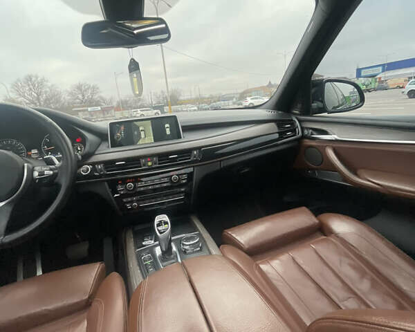 Черный БМВ Х5, объемом двигателя 2.99 л и пробегом 293 тыс. км за 32499 $, фото 77 на Automoto.ua