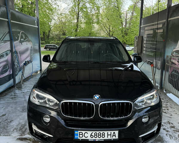 Чорний БМВ Х5, об'ємом двигуна 3 л та пробігом 164 тис. км за 21998 $, фото 68 на Automoto.ua
