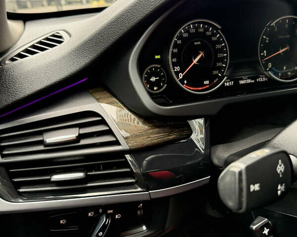 Чорний БМВ Х5, об'ємом двигуна 3 л та пробігом 164 тис. км за 21998 $, фото 31 на Automoto.ua