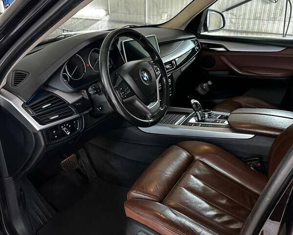 Черный БМВ Х5, объемом двигателя 2.99 л и пробегом 382 тыс. км за 21900 $, фото 4 на Automoto.ua