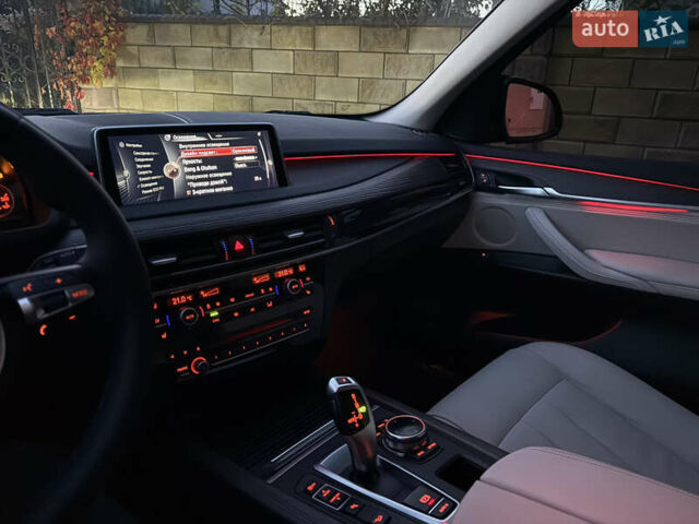 Черный БМВ Х5, объемом двигателя 3 л и пробегом 187 тыс. км за 28560 $, фото 41 на Automoto.ua