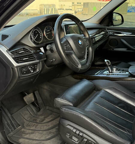 Черный БМВ Х5, объемом двигателя 2.99 л и пробегом 293 тыс. км за 26000 $, фото 15 на Automoto.ua