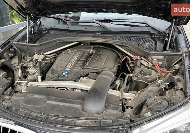 Черный БМВ Х5, объемом двигателя 2.98 л и пробегом 194 тыс. км за 18000 $, фото 26 на Automoto.ua