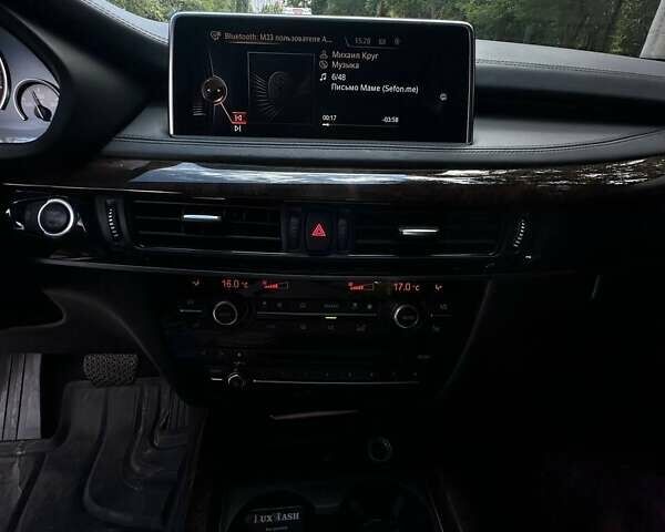 Черный БМВ Х5, объемом двигателя 3 л и пробегом 183 тыс. км за 23000 $, фото 15 на Automoto.ua