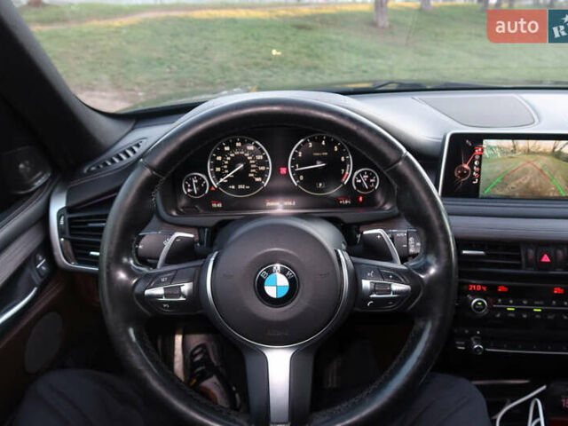 Черный БМВ Х5, объемом двигателя 2.98 л и пробегом 274 тыс. км за 22500 $, фото 6 на Automoto.ua