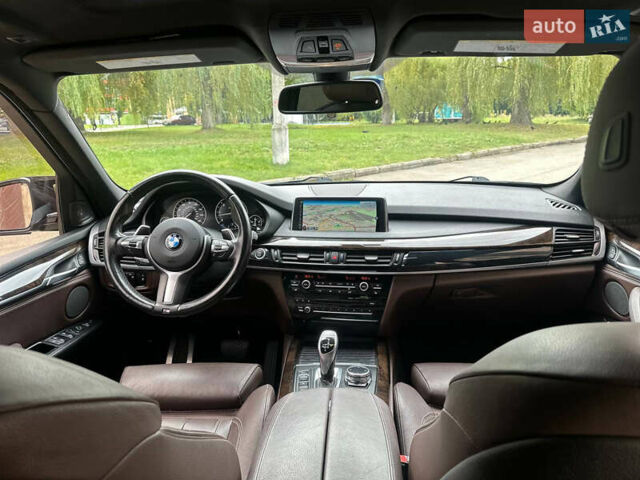 Чорний БМВ Х5, об'ємом двигуна 3 л та пробігом 193 тис. км за 30000 $, фото 14 на Automoto.ua