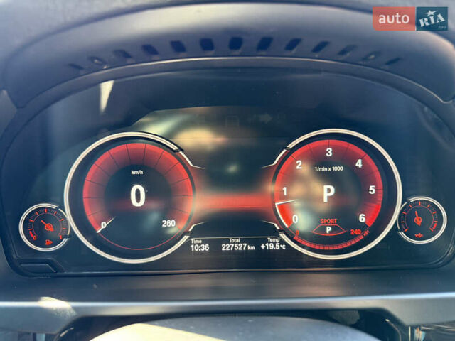 Чорний БМВ Х5, об'ємом двигуна 3 л та пробігом 227 тис. км за 28900 $, фото 26 на Automoto.ua