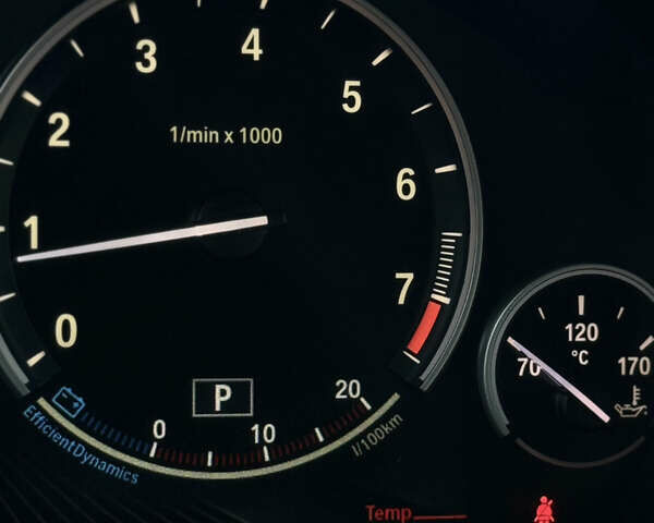 Чорний БМВ Х5, об'ємом двигуна 2.98 л та пробігом 172 тис. км за 20500 $, фото 9 на Automoto.ua