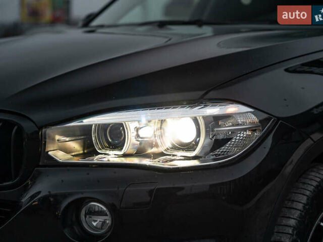 Чорний БМВ Х5, об'ємом двигуна 2.98 л та пробігом 220 тис. км за 22900 $, фото 13 на Automoto.ua