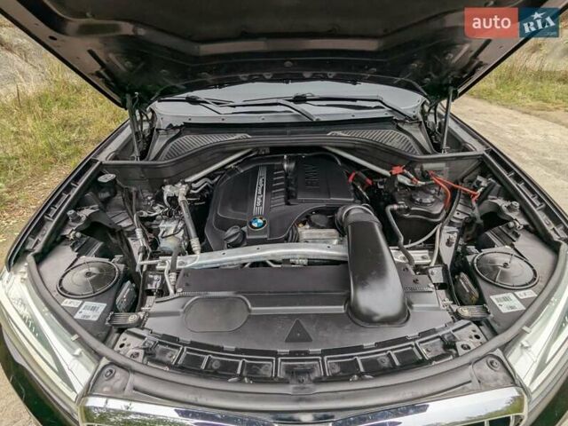 Черный БМВ Х5, объемом двигателя 3 л и пробегом 314 тыс. км за 16700 $, фото 46 на Automoto.ua