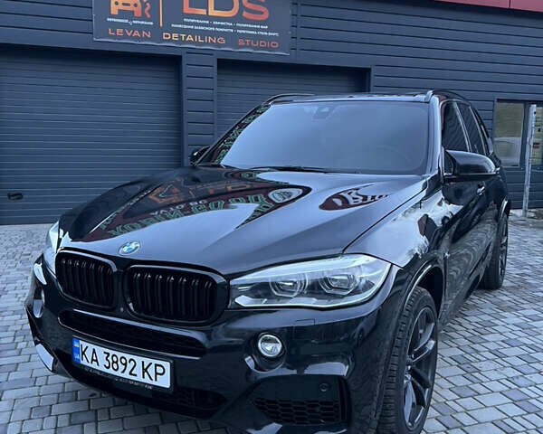 Черный БМВ Х5, объемом двигателя 4.39 л и пробегом 155 тыс. км за 26000 $, фото 1 на Automoto.ua