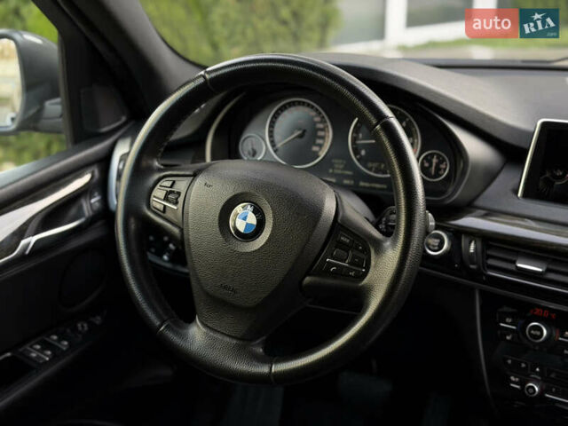 Черный БМВ Х5, объемом двигателя 3 л и пробегом 265 тыс. км за 28800 $, фото 28 на Automoto.ua