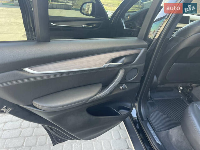 Чорний БМВ Х5, об'ємом двигуна 2.99 л та пробігом 209 тис. км за 35000 $, фото 21 на Automoto.ua