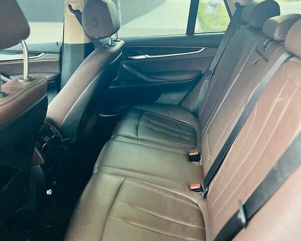 Черный БМВ Х5, объемом двигателя 2.98 л и пробегом 180 тыс. км за 23999 $, фото 16 на Automoto.ua