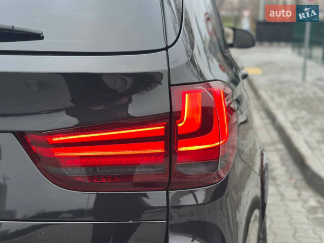 Чорний БМВ Х5, об'ємом двигуна 2.98 л та пробігом 230 тис. км за 21999 $, фото 45 на Automoto.ua