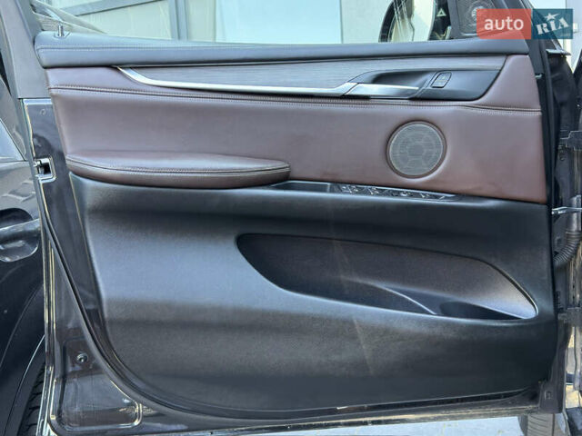 Черный БМВ Х5, объемом двигателя 3 л и пробегом 207 тыс. км за 35500 $, фото 54 на Automoto.ua