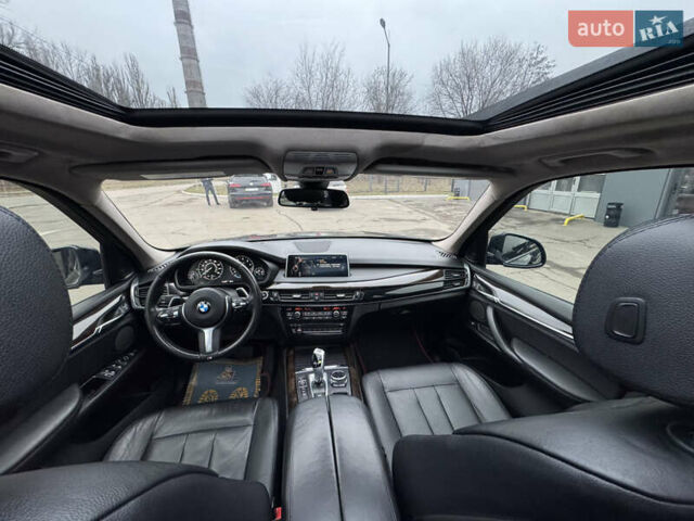 Чорний БМВ Х5, об'ємом двигуна 2.98 л та пробігом 140 тис. км за 21000 $, фото 10 на Automoto.ua