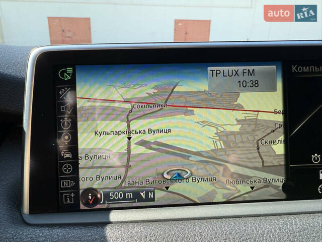 Чорний БМВ Х5, об'ємом двигуна 3 л та пробігом 227 тис. км за 28900 $, фото 33 на Automoto.ua