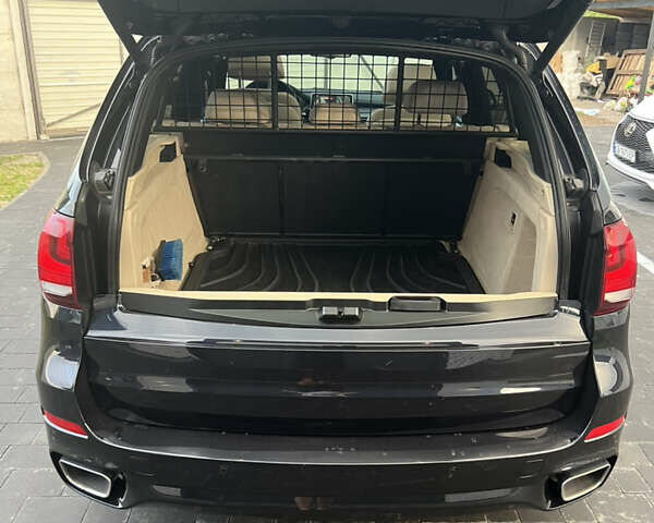 Черный БМВ Х5, объемом двигателя 2.99 л и пробегом 158 тыс. км за 36500 $, фото 7 на Automoto.ua