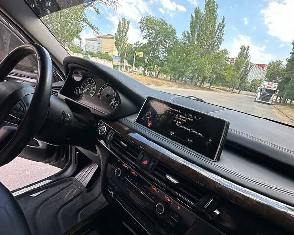 Черный БМВ Х5, объемом двигателя 3 л и пробегом 183 тыс. км за 23000 $, фото 14 на Automoto.ua