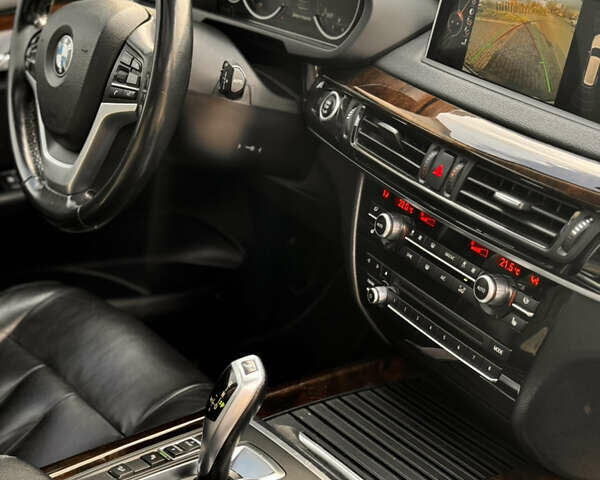 Черный БМВ Х5, объемом двигателя 2.98 л и пробегом 205 тыс. км за 18950 $, фото 16 на Automoto.ua