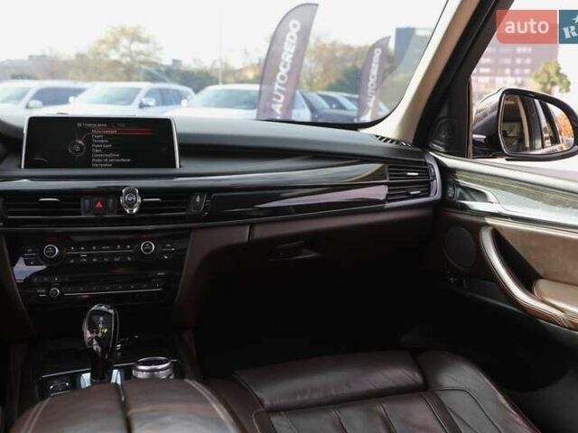 Черный БМВ Х5, объемом двигателя 2.99 л и пробегом 320 тыс. км за 23000 $, фото 12 на Automoto.ua