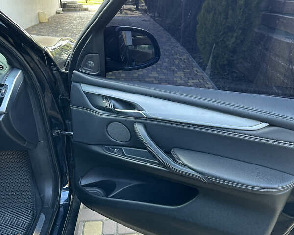 Черный БМВ Х5, объемом двигателя 2.99 л и пробегом 172 тыс. км за 40000 $, фото 11 на Automoto.ua